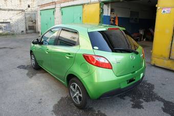 2011 Mazda Demio Photos