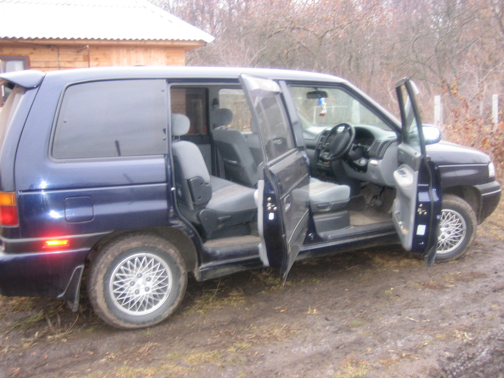 1995 Mazda Efini MPV