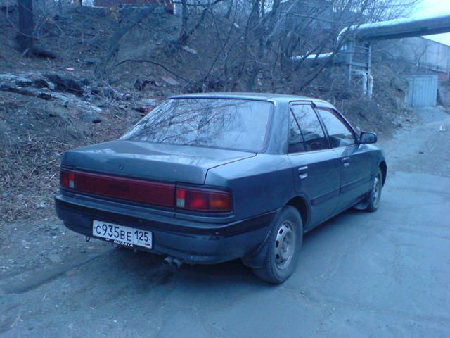 1990 Mazda Familia