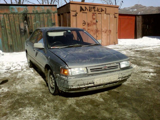 1990 Mazda Familia