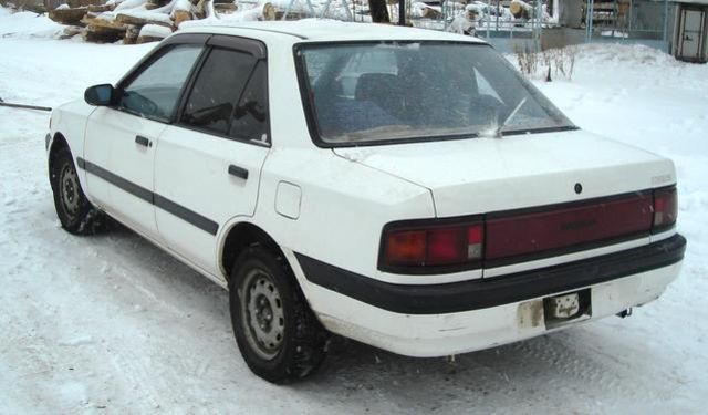 1990 Mazda Familia