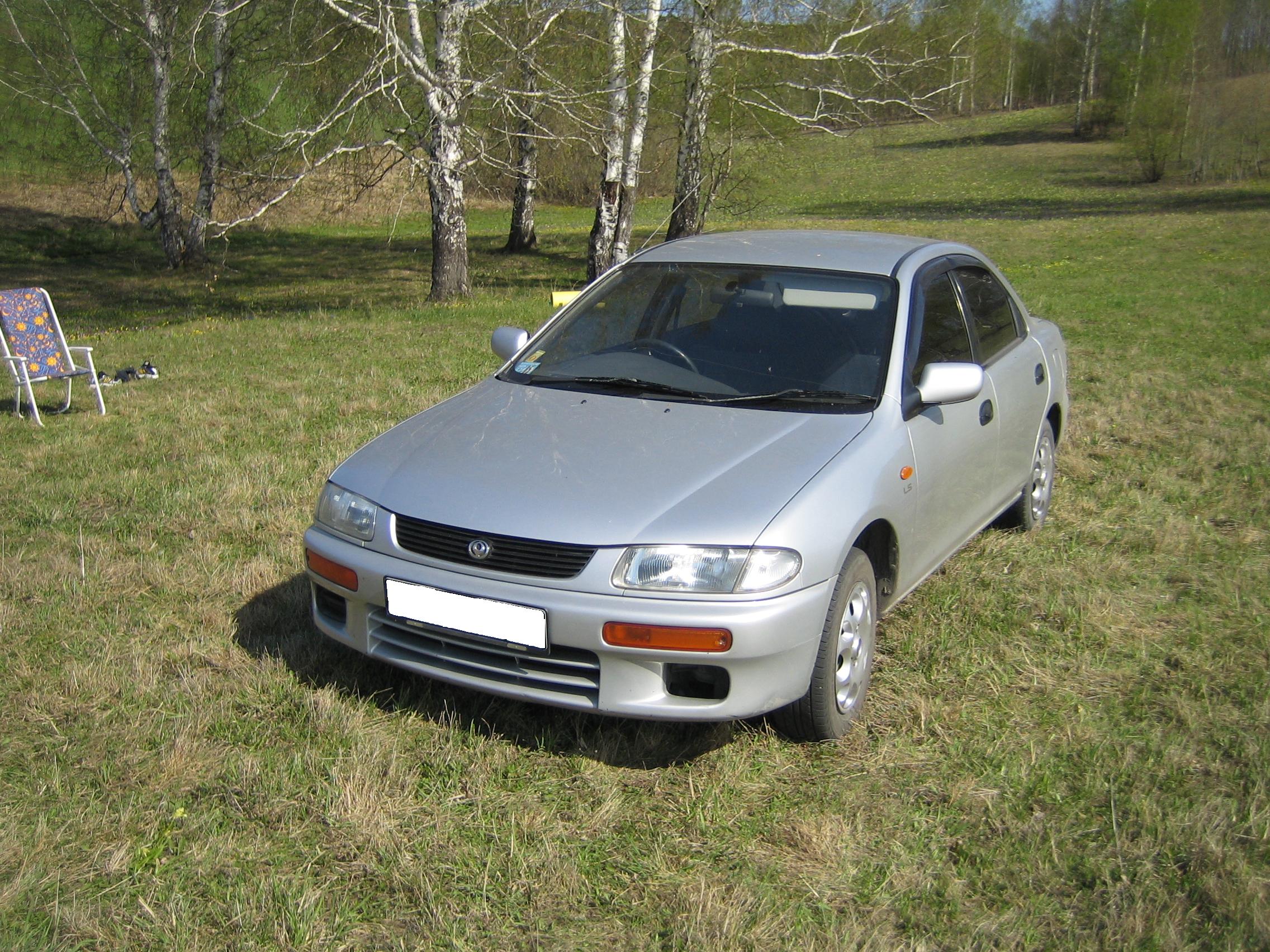 1995 Mazda Familia