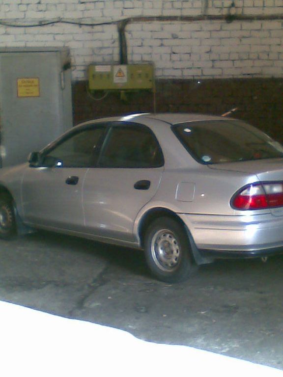 1996 Mazda Familia