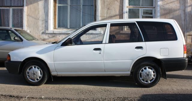 1996 Mazda Familia