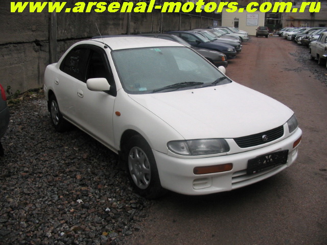 1996 Mazda Familia Photos