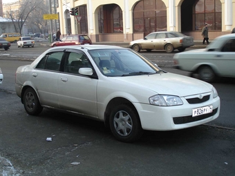 1998 Mazda Familia