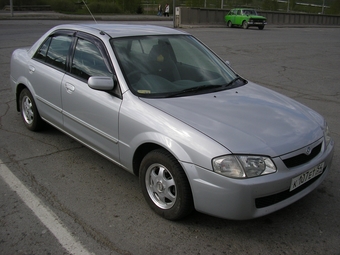 1998 Mazda Familia