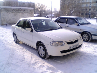 1998 Mazda Familia