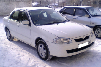 1998 Mazda Familia