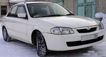 1998 Mazda Familia