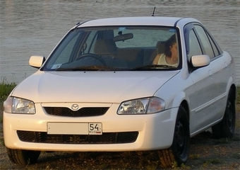 1998 Mazda Familia