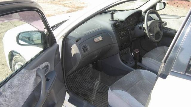 1998 Mazda Familia