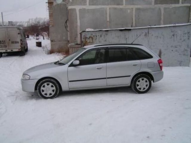 1998 Mazda Familia