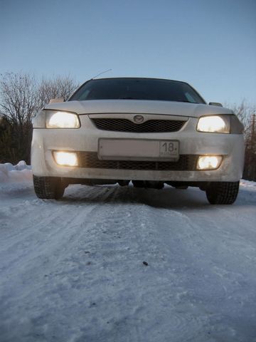 1998 Mazda Familia