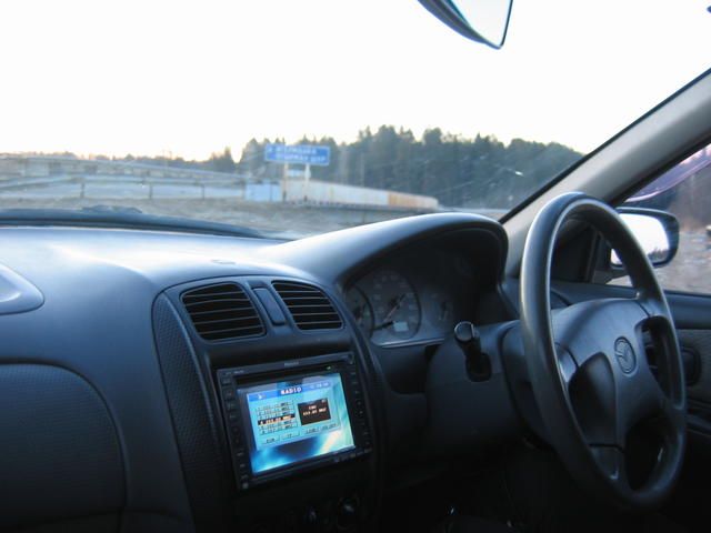 1998 Mazda Familia