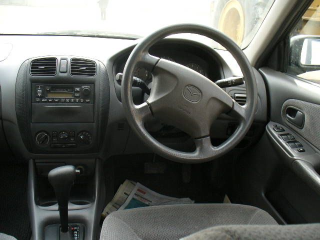 1998 Mazda Familia