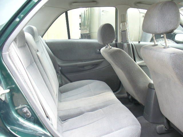 1998 Mazda Familia