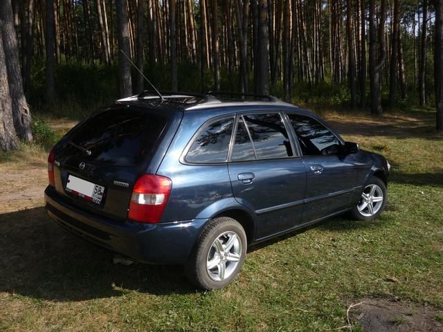 1998 Mazda Familia