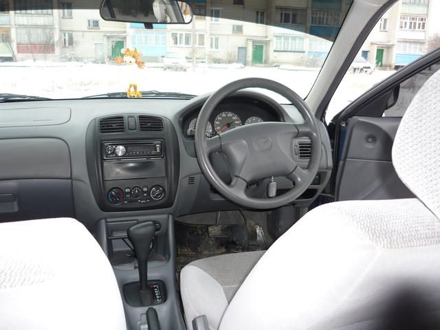 1998 Mazda Familia