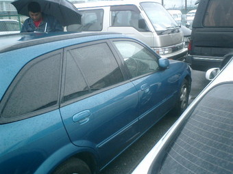 1998 Mazda Familia Pictures