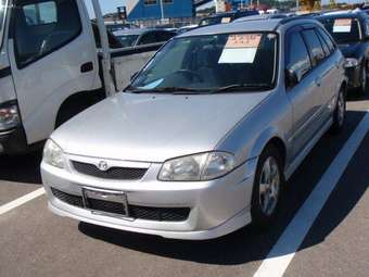 1998 Mazda Familia Images