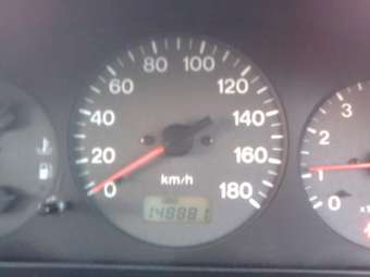 1998 Mazda Familia Images