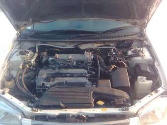 1998 Mazda Familia Pictures