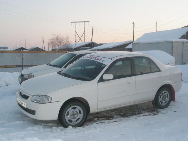 1998 Mazda Familia