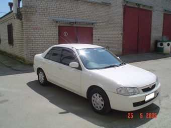 1999 Mazda Familia