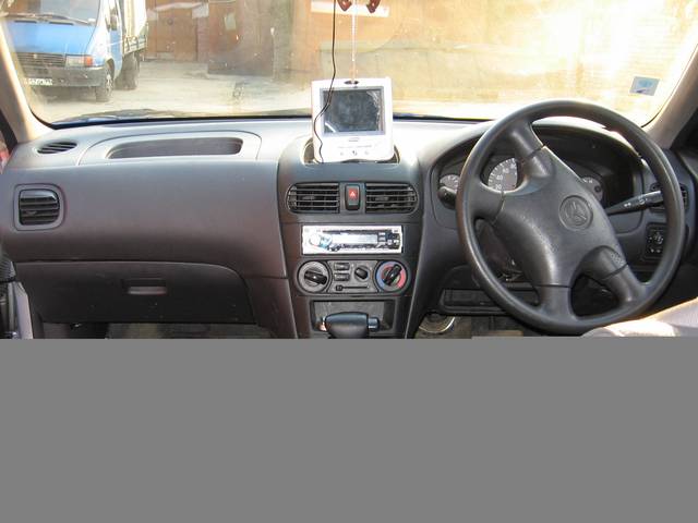 1999 Mazda Familia