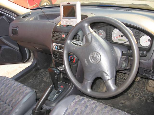 1999 Mazda Familia