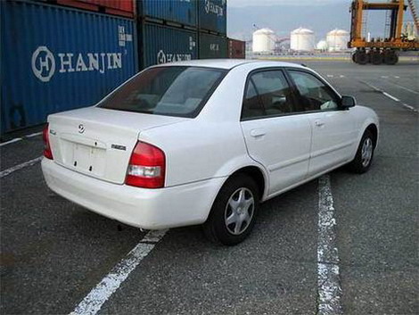 1999 Mazda Familia