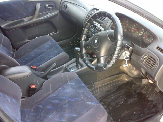 1999 Mazda Familia