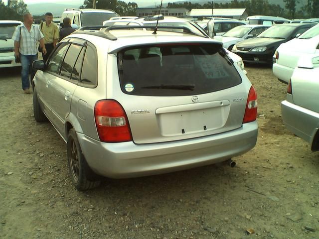 1999 Mazda Familia