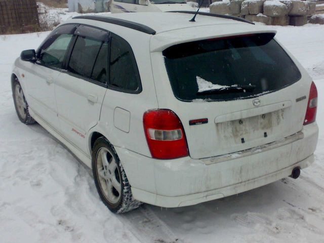 1999 Mazda Familia