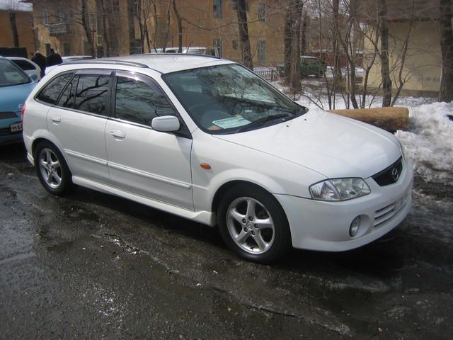 1999 Mazda Familia
