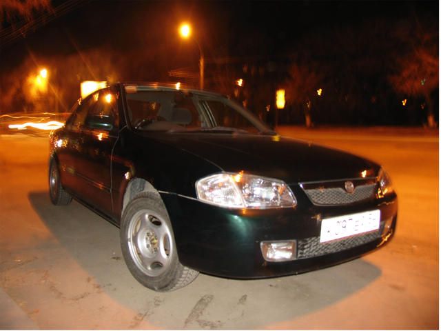 1999 Mazda Familia