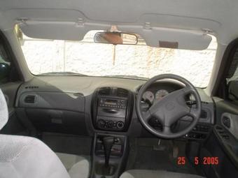 1999 Mazda Familia Photos