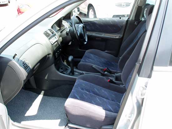 1999 Mazda Familia Pictures