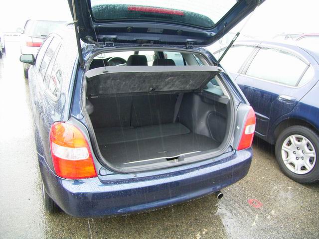 1999 Mazda Familia Pictures
