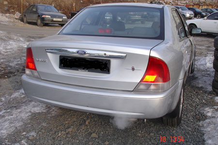 1999 Mazda Familia Photos