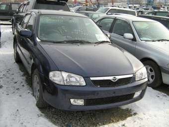 1999 Mazda Familia Images