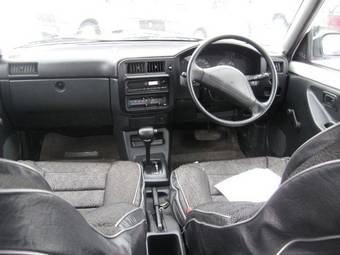 1999 Mazda Familia Photos