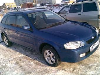 1999 Mazda Familia Photos