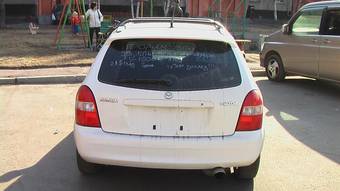 1999 Mazda Familia Pictures