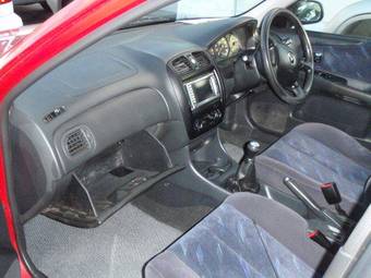1999 Mazda Familia Pictures
