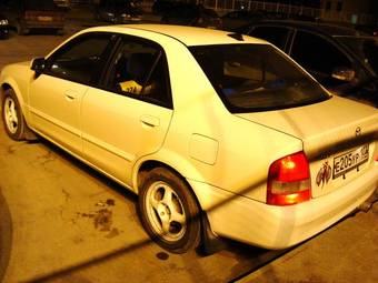 1999 Mazda Familia Pictures