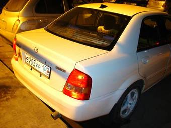 1999 Mazda Familia Photos