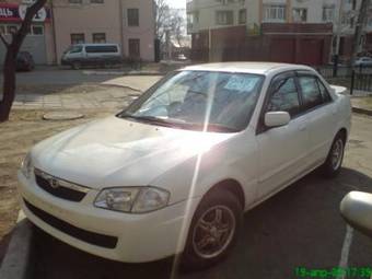 1999 Mazda Familia Pics