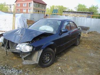 1999 Mazda Familia Pictures